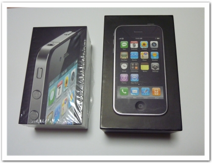 iPhone 3G と iPhone 4 の外箱